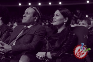 Бунёдбек Саидовнинг концерт дастуридан фоторепортаж