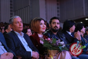 Бунёдбек Саидовнинг концерт дастуридан фоторепортаж