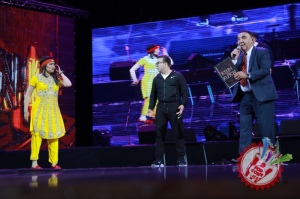 “Истиқлол”да старт олган “Шукур шоу” концерт дастуридан фоторепортаж