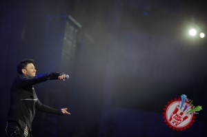 Сарвар ва Комилнинг “Чунки бу биз” номли концерт дастуридан фоторепортаж