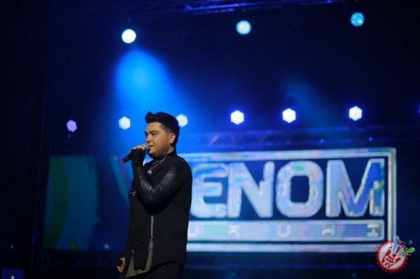 Сарвар ва Комилнинг \"Чунки бу биз\"  номли концерт дастуридан батафсил