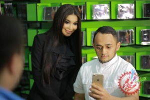 Райҳон “Томчи” альбомининг тақдимотини ўтказди