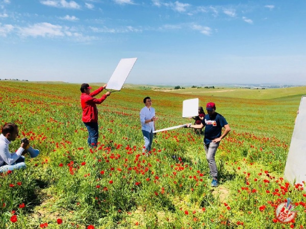 Улуғбек Раҳматуллаев “Алвон лолалар” қўшиғига видеоклип суратга олдирди