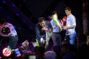 Алишер Файзнинг “Васлинг излаб” фоторепортаж