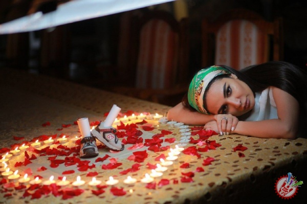 Муниса Ризаева “Овуна” қўшиғи учун видеоклип суратга олдирди