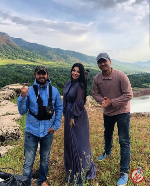 Бир нечта хонандалар иштирокидаги янги лойиҳа - \"Қўлингда имкон\"