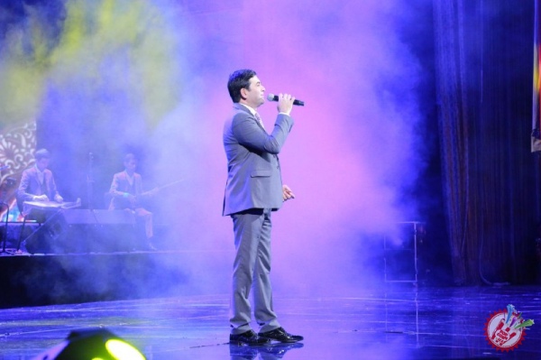 Ўзбекистон халқ артистлари Клубининг “Фасли навбаҳор” деб номланган илк концерт дастуридан