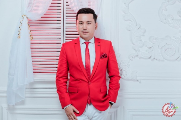 Бунёдбек Саидовдан тез кунда янги қўшиқлар премьераси