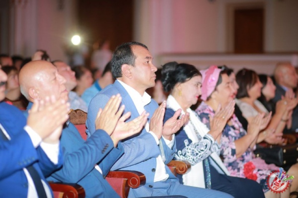 Ўзбекистон халқ артисти Муроджон Аҳмедовнинг 100 йиллик юбилейи нишонланди