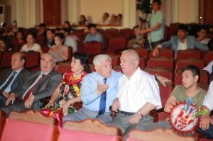 Ўзбекистон халқ артисти Муроджон Аҳмедовнинг 100 йиллик юбилейи нишонланди