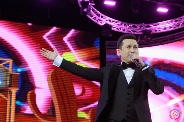 Бунёдбек Саидов ва Дилноза Исмияминовадан дуэт тарона