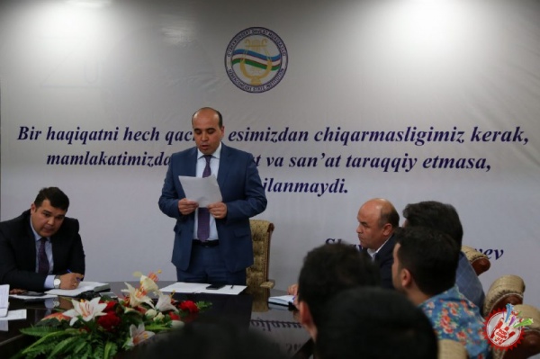 “Миллий эстрада санъатининг ёшлар маънавий, ахлоқий тарбиясидаги ўрни ва санъаткор одоби” мавзусида маънавият соати ўтказилди