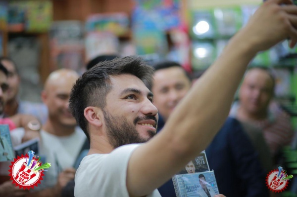 Хонанда Бунёдбек Саидов альбом тақдимотини ўтказди