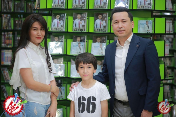 Хонанда Бунёдбек Саидов альбом тақдимотини ўтказди