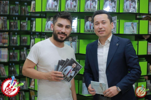 Хонанда Бунёдбек Саидов альбом тақдимотини ўтказди