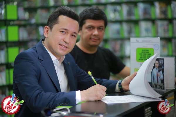 Хонанда Бунёдбек Саидов альбом тақдимотини ўтказди