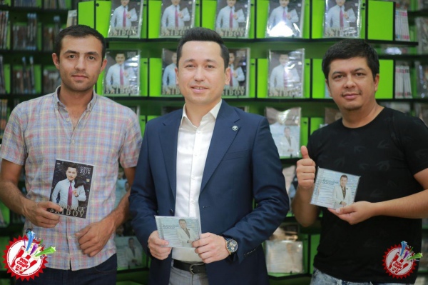 Хонанда Бунёдбек Саидов альбом тақдимотини ўтказди