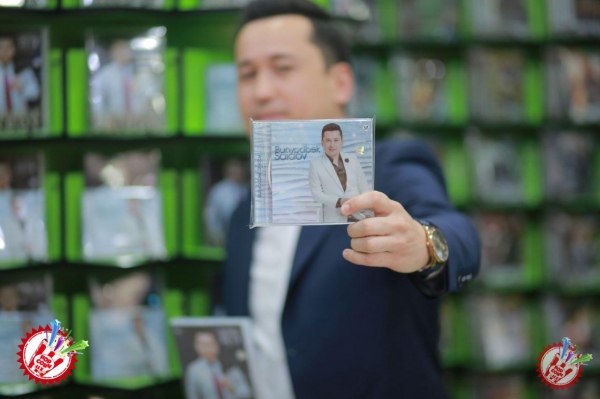 Хонанда Бунёдбек Саидов альбом тақдимотини ўтказди