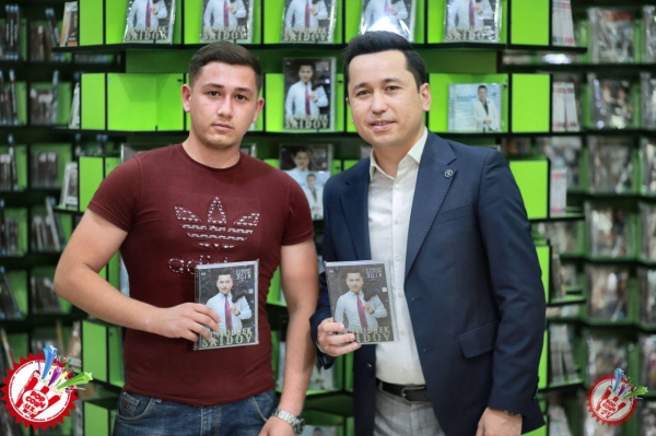 Хонанда Бунёдбек Саидов альбом тақдимотини ўтказди