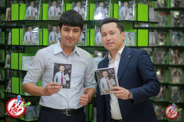 Хонанда Бунёдбек Саидов альбом тақдимотини ўтказди