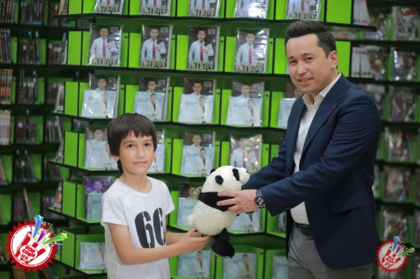 Хонанда Бунёдбек Саидов альбом тақдимотини ўтказди