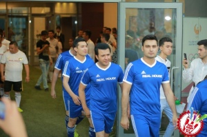 Халқаро Олимпия куни муносабати билан юлдузли футбол шоу бўлиб ўтди