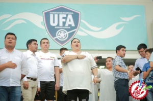 Халқаро Олимпия куни муносабати билан юлдузли футбол шоу бўлиб ўтди