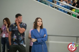 Халқаро Олимпия куни муносабати билан юлдузли футбол шоу бўлиб ўтди