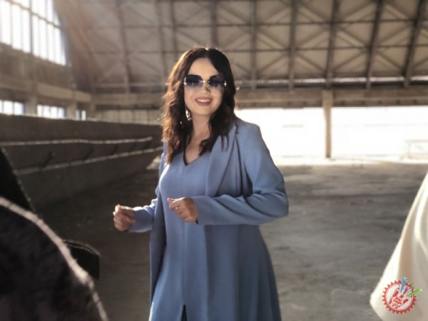 Гулсанам  Мамазоитова янги видеоклип суратга олдирди