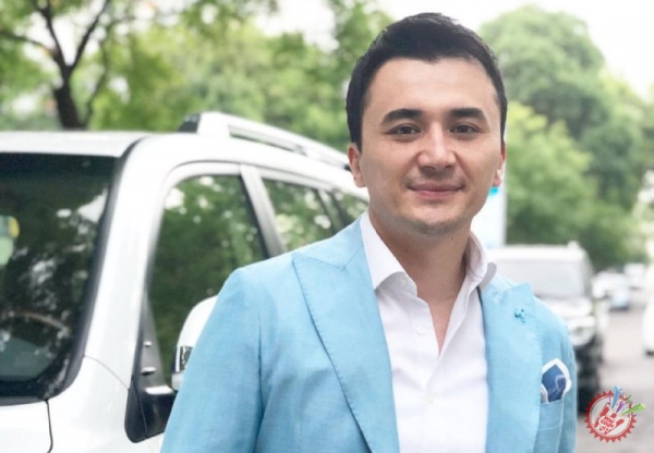 Улуғбек Раҳматуллаевнинг Россия бўйлаб гастрол концерт дастурига оз қолди