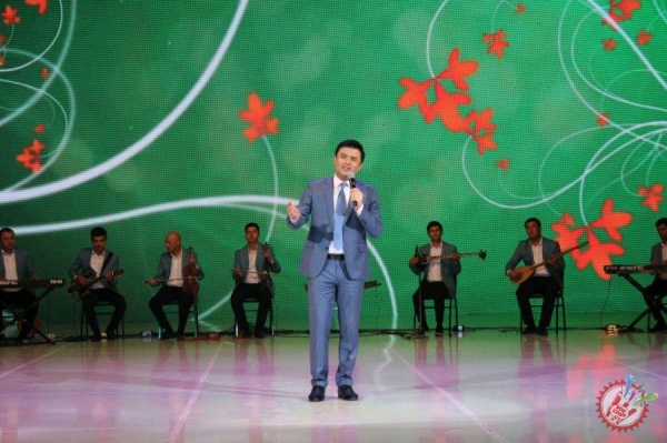 Эркин Воҳидовга бағишланган «Кўнгил таронаси» деб номланган концерт дастури бўлиб ўтди