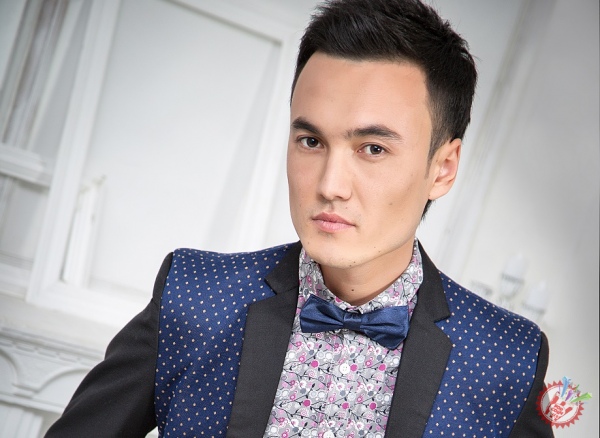 Жаҳонгир  Асраевдан янги тарона