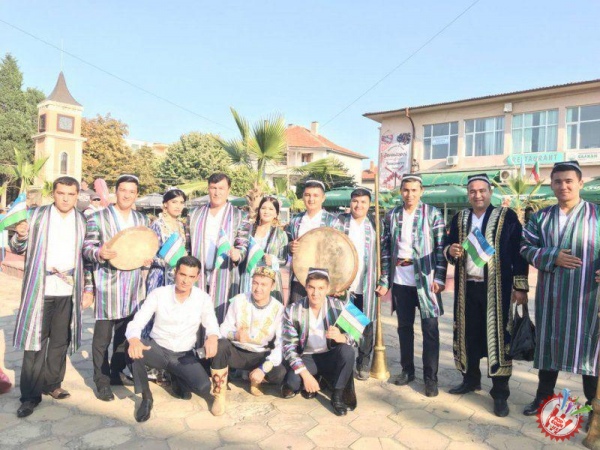 “ДУНЁ ФОЛЬКЛОРИ - 2018” САНЪАТ ЧЕМПИОНАТИДА ЮРТДОШЛАРИМИЗ ОЛТИН МЕДАЛНИ ҚЎЛГА КИРИТДИЛАР