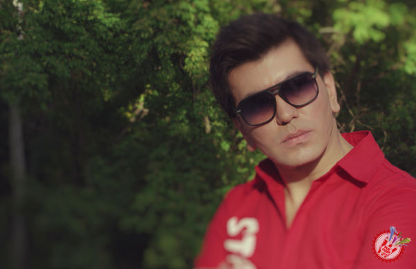 Сардор Мамадалиев \"Бевафо\" клипини намойиш қилди