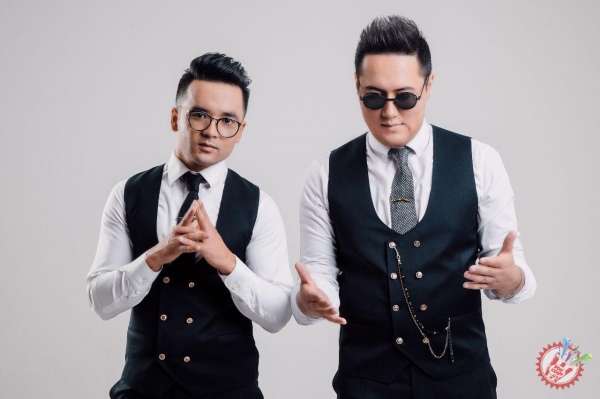 Уммон гуруҳи икки кишилик таркибдаги илк янги фотожамланмасини тақдим этди 