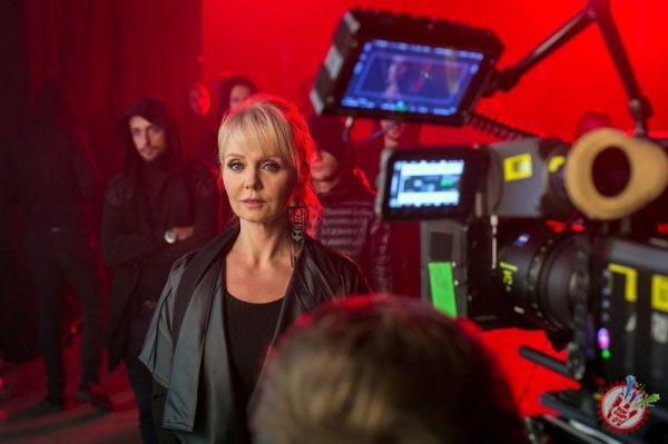 Россиялик таниқли хонанда "Scorpion" фильми учун саундтрек куйлади.