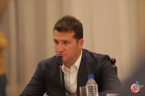 Маданият вазирлигида Меҳмет Бўздағ билан матбуот анжумани бўлиб ўтди