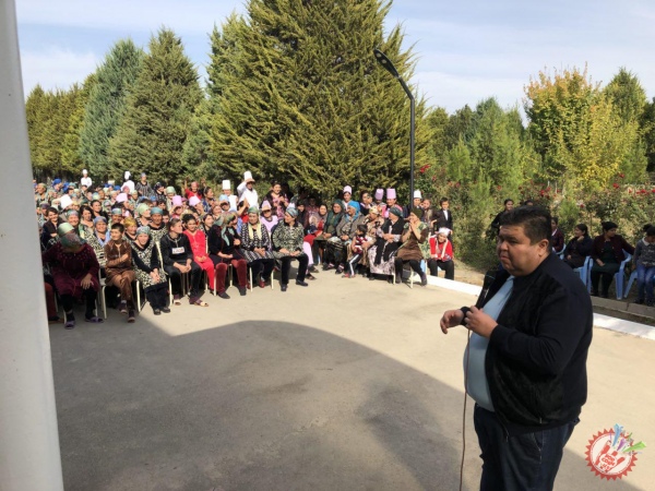 Юлдуз Усмонова Шукурилло Исроилов Жиззахдаги мурувват уйида концерт дастурини тақдим қилди