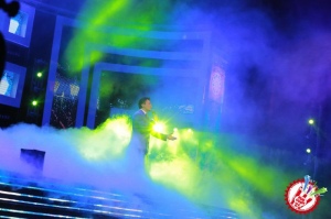 Улуғбек Раҳматуллаевнинг концерт дастуридан фоторепортаж