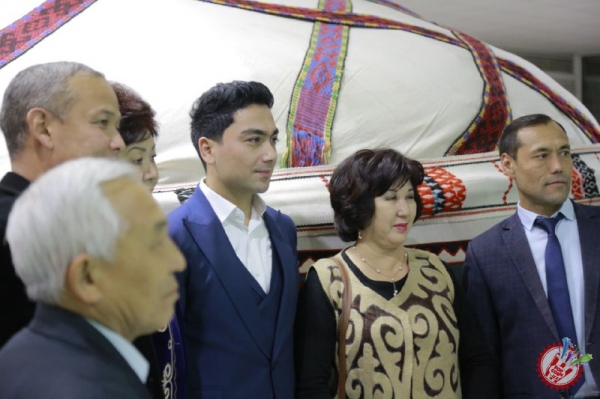 "Сарвқомат дилбарим" фильмининг премьераси бўлиб ўтди