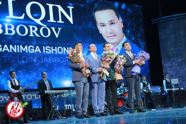 Тўлқин Жабборовнинг яккахон концертининг илк кунидан