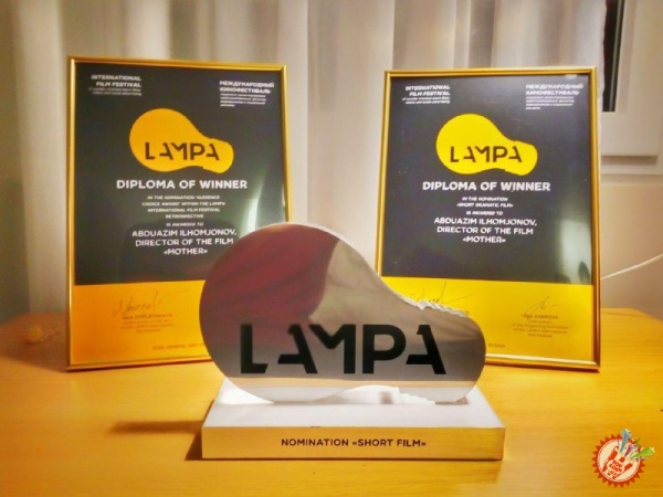 “Она” номли қисқа метражли фильм “Энг яхши халқаро фильм” ва “Томошабинлар эътирофи” мукофотини қўлга киритди