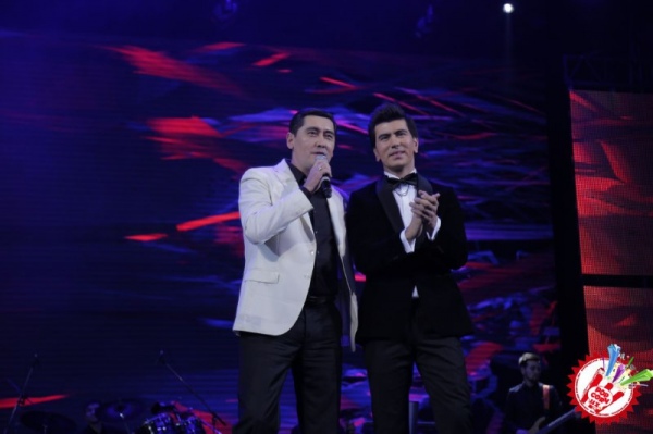 Сардор Мамадалиевнинг "Устозларим" номли ижодий кечасидан фоторепортаж