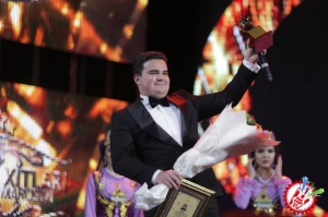 "Мавсум хитлари" тақдимот маросимидан фоторепортаж