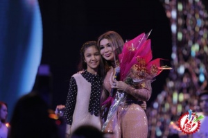 "Мавсум хитлари" тақдимот маросимидан фоторепортаж