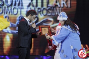 "Мавсум хитлари" тақдимот маросимидан фоторепортаж