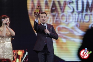 "Мавсум хитлари" тақдимот маросимидан фоторепортаж