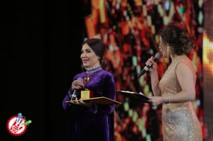 \"Мавсум хитлари\" тақдимот маросимидан фоторепортаж