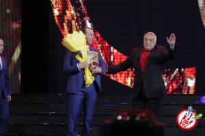 "Мавсум хитлари" тақдимот маросимидан фоторепортаж