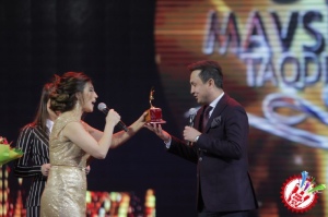 "Мавсум хитлари" тақдимот маросимидан фоторепортаж